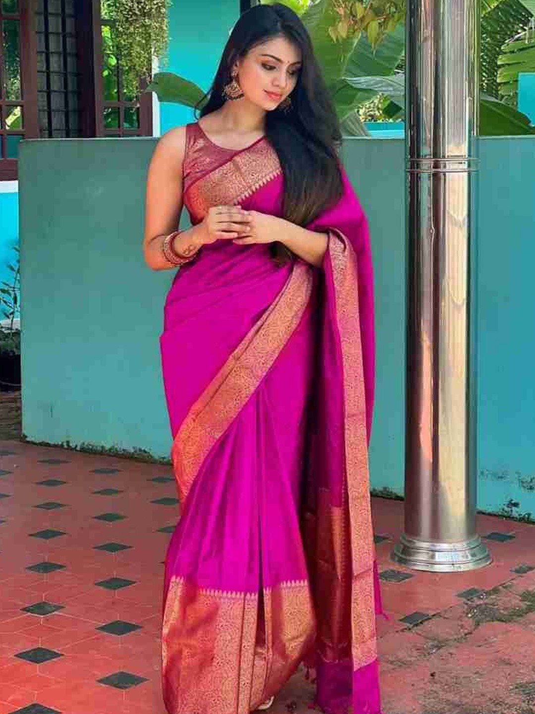 

TIEXA Woven Design Border Zari Pure Silk Banarasi Saree, Pink