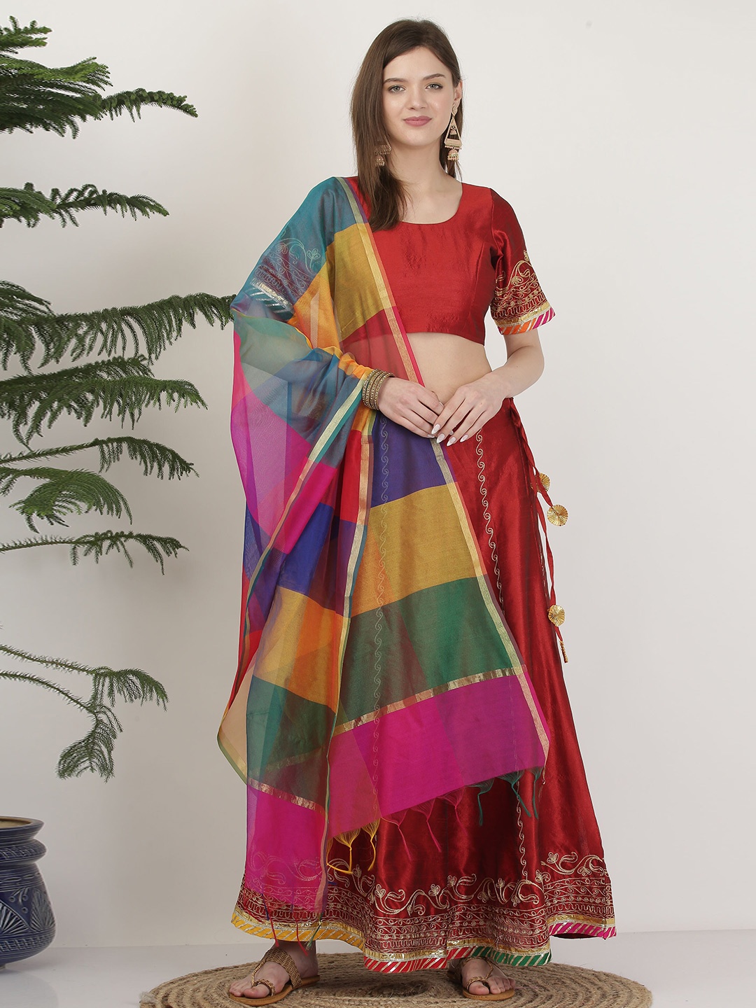 

KAANCHIE NANGGIA Round Neck Zari Silk Ready to Wear Lehenga & Blouse With Dupatta, Maroon