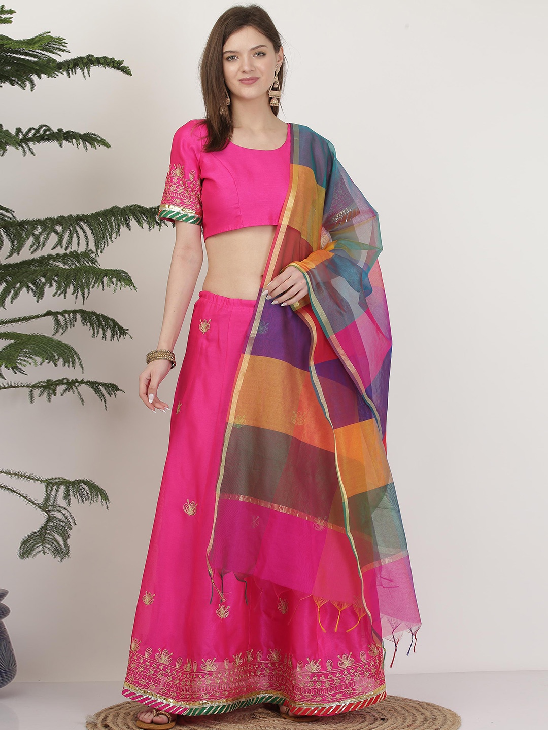 

KAANCHIE NANGGIA Thread Work Silk Ready to Wear Lehenga & Blouse With Dupatta, Pink