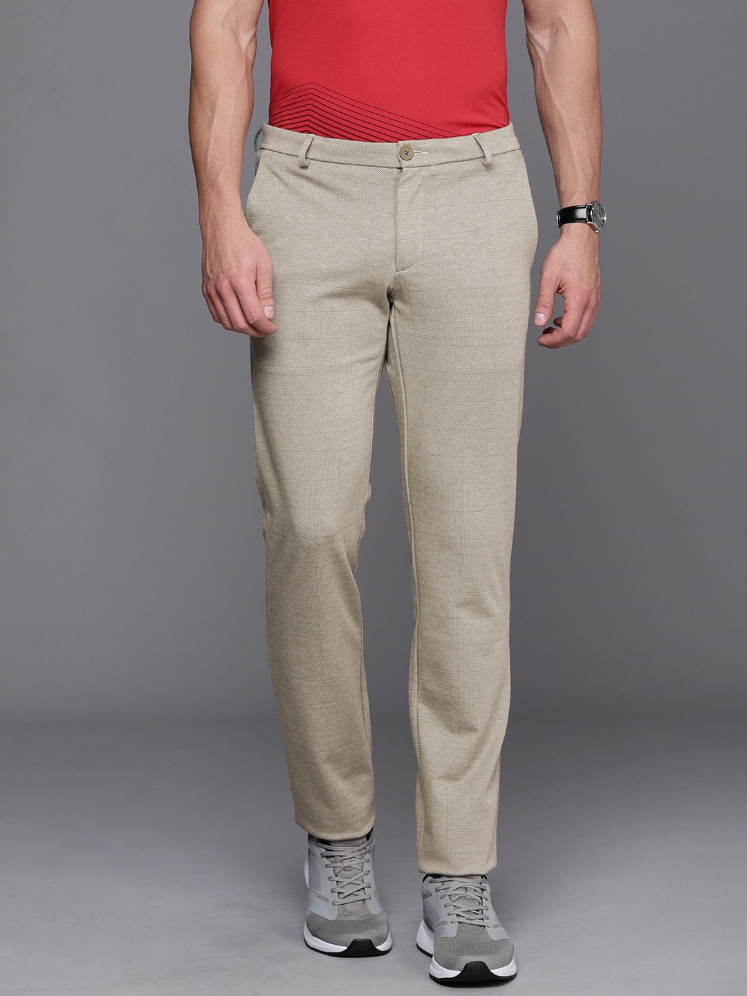 

Louis Philippe Ath.Work Men Checked Slim Fit Low-Rise Trousers, Grey