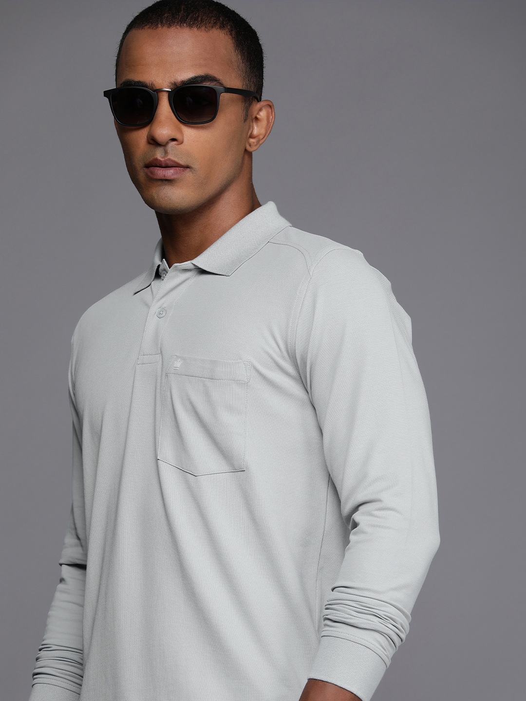 

Louis Philippe Solid Polo Collar Pocket T-shirt, Grey