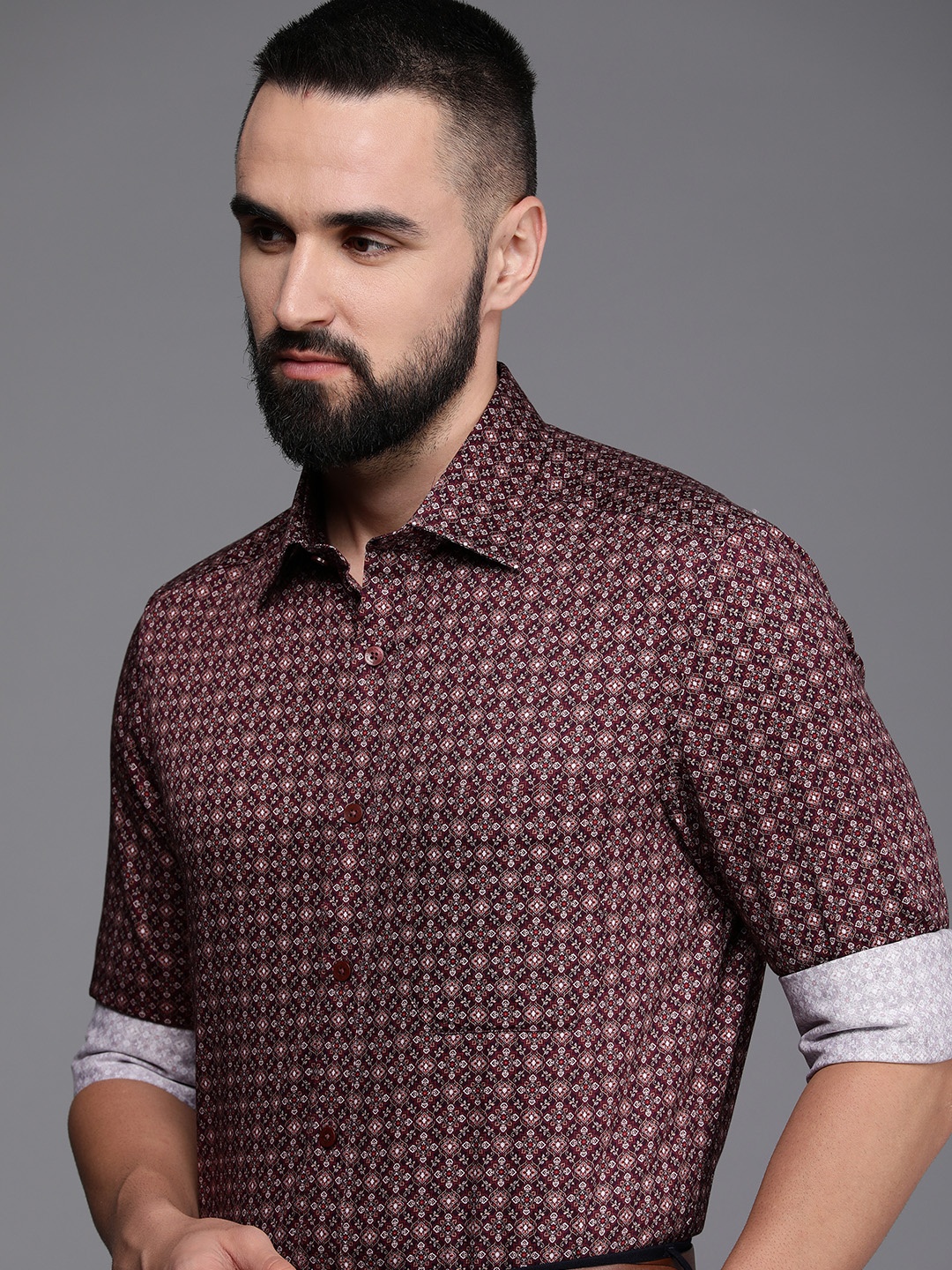 

Louis Philippe Pure Cotton Classic Fit Ethnic Motifs Printed Formal Shirt, Burgundy