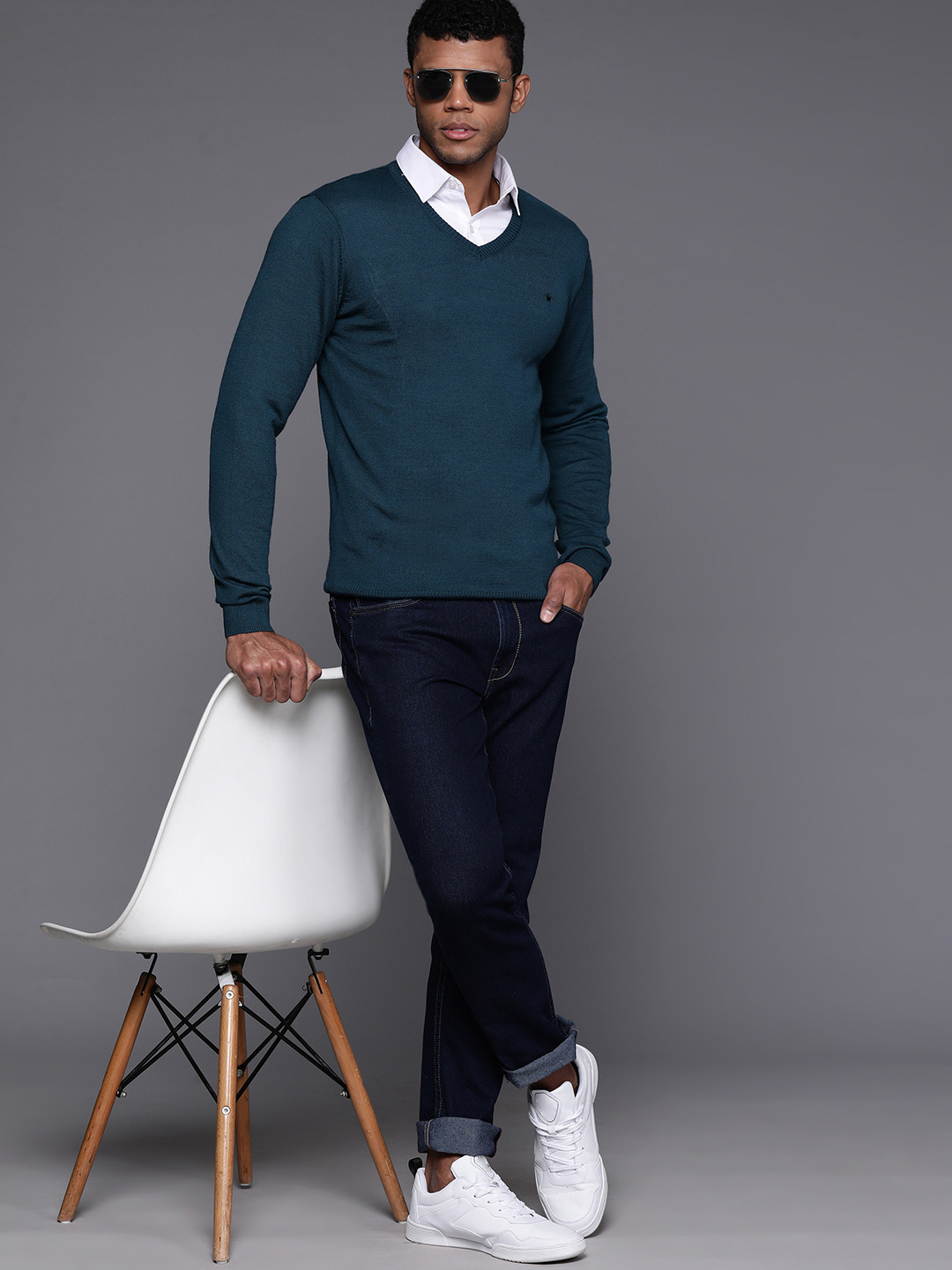

Louis Philippe Solid Smart Casual Pullover, Teal