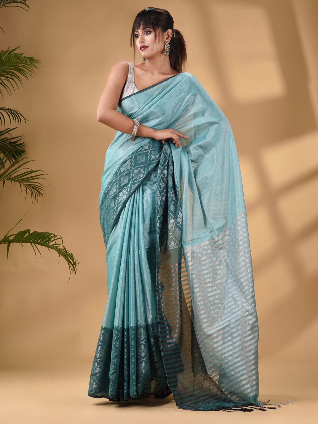 

Arhi Zari Tissue Saree, Teal