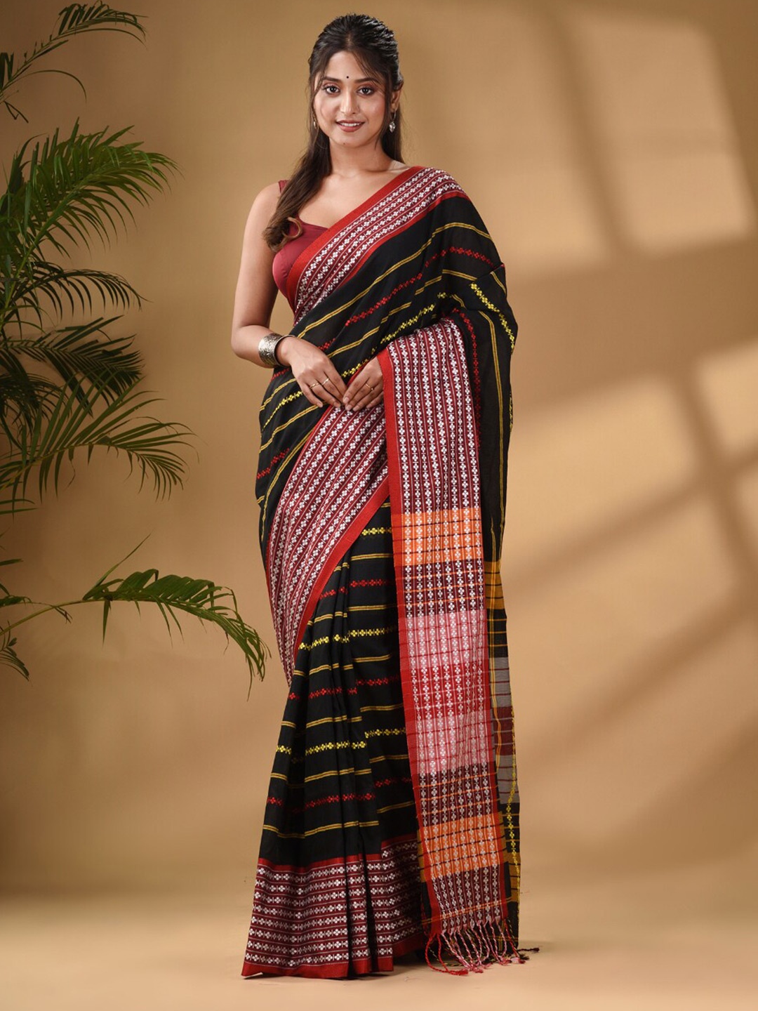 

Arhi Striped Woven Design Pure Cotton Saree, Black