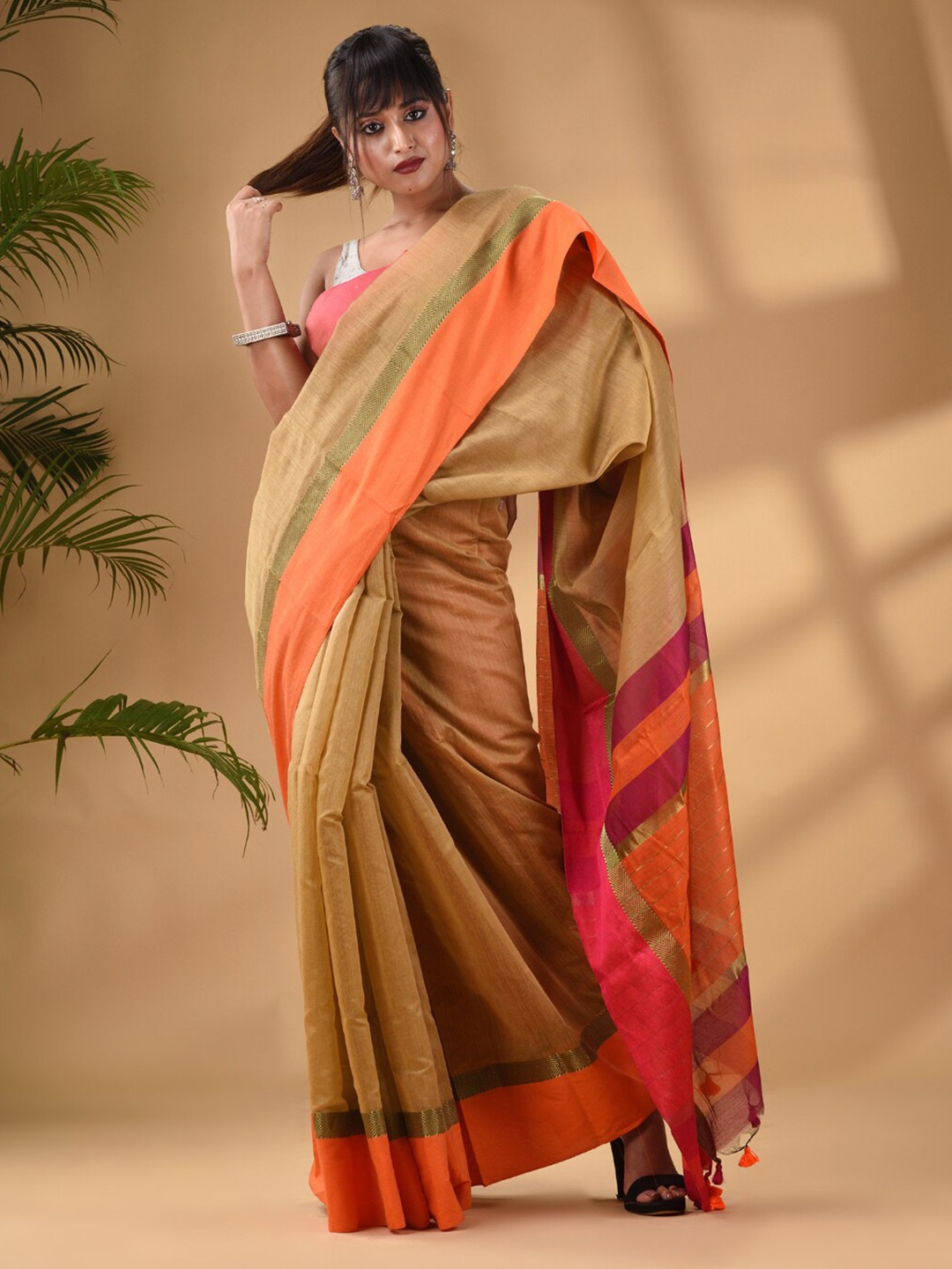 

Arhi Colourblocked Zari Saree, Beige