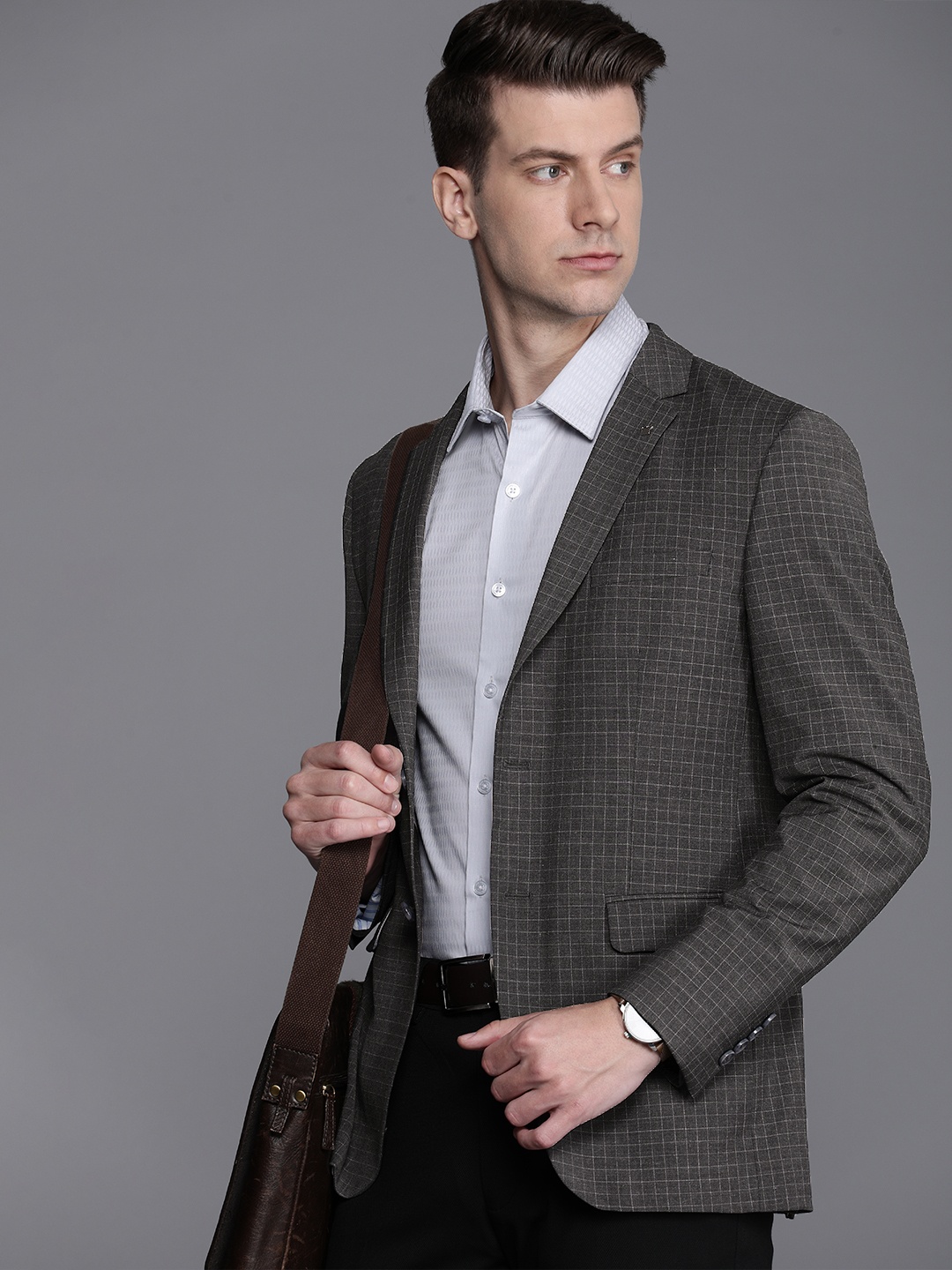 

Louis Philippe Men Slim Fit Single-Breasted Blazer, Charcoal