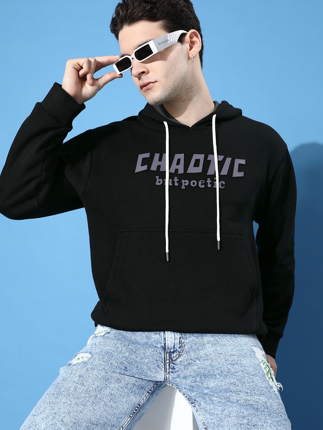 

Difference of Opinion Men Typography Printed Fleece Hooded Sweatshirt, Black