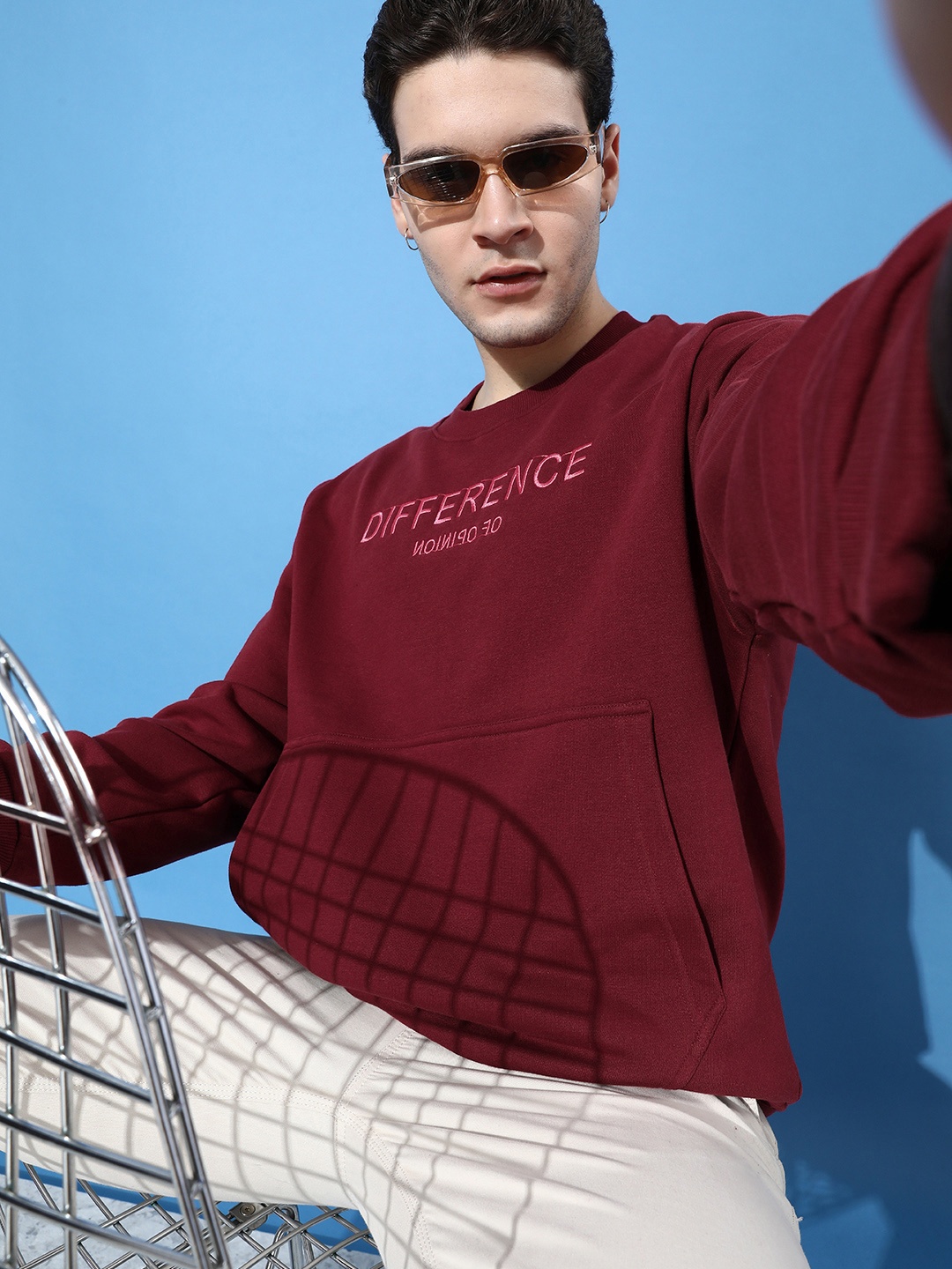 

Difference of Opinion Men Embroidered Oversized Fleece Sweatshirt, Maroon