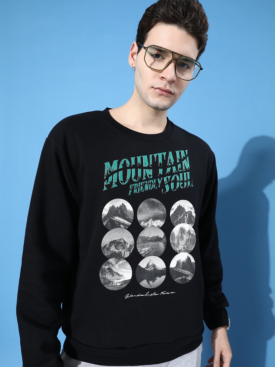 

Difference of Opinion Men Printed Oversized Fleece Sweatshirt, Black