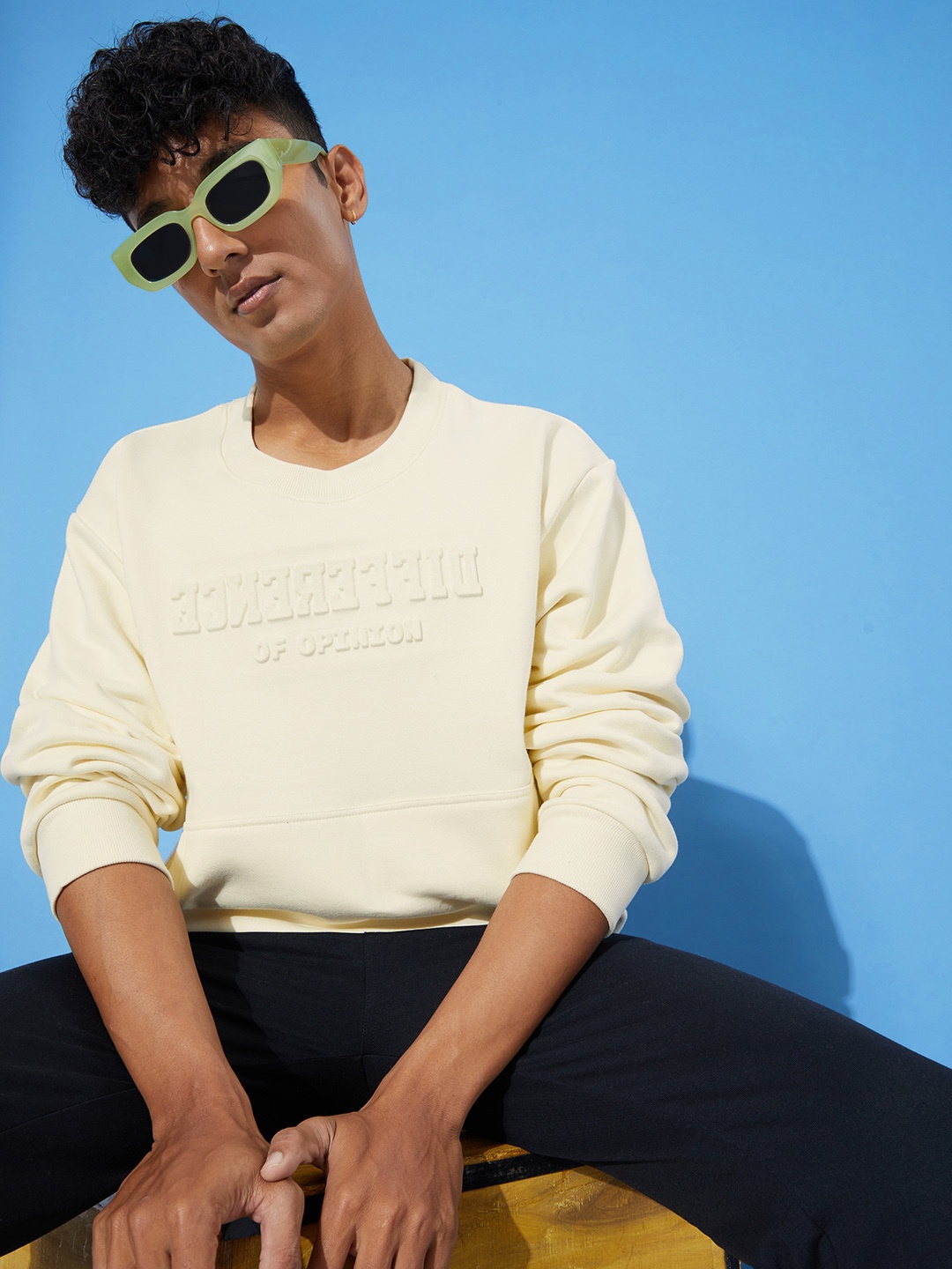 

Difference of Opinion Men Typography Oversized Fleece Sweatshirt, Off white