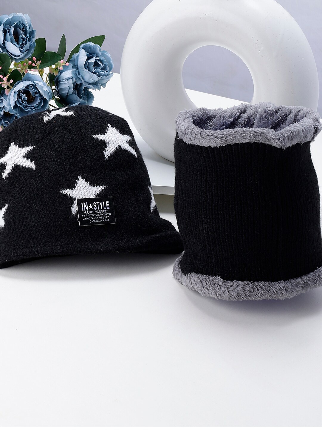 

PASSION PETALS Kids Printed Woollen Beanie With Scarf, Black