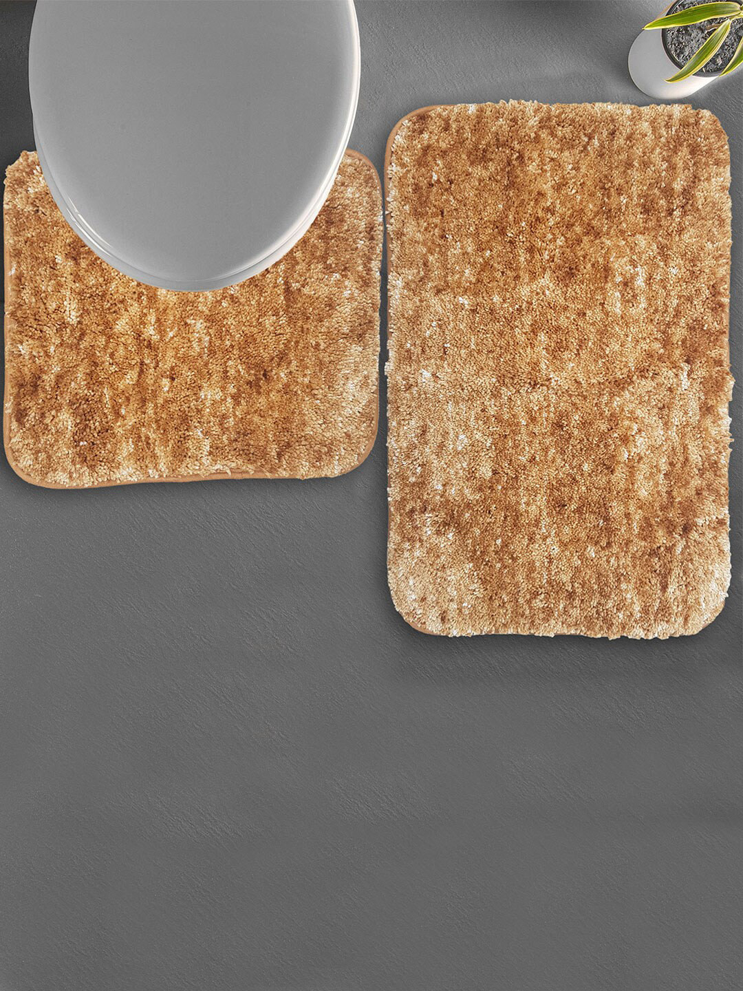 

LUXEHOME INTERNATIONAL Hawaii 2 Pcs Brown Anti-Skid Bath Rugs & Contour Set