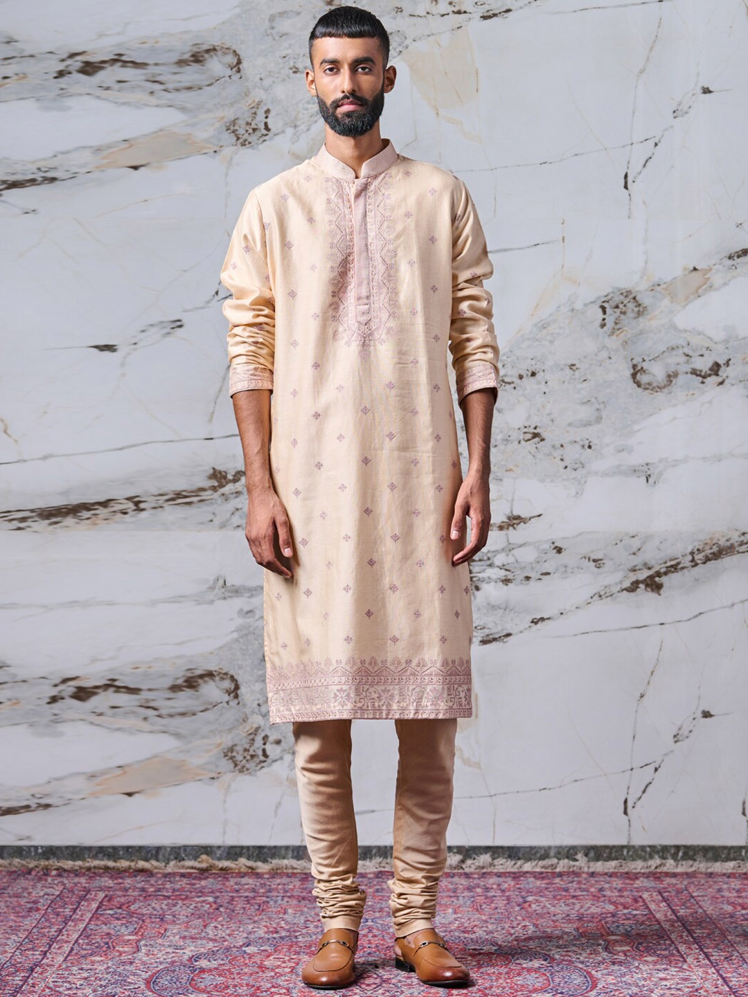 

Tasva Floral Embroidered Mandarin Collar Kurta With Churidar, Beige