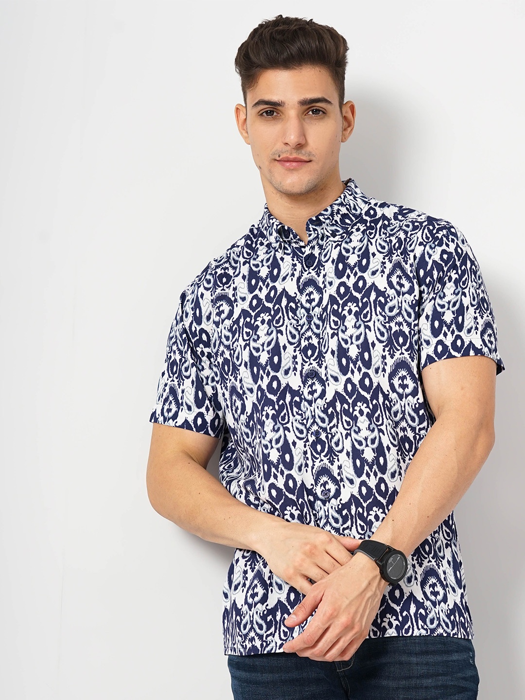 

Celio Classic Ethnic Motifs Printed Button-Down Collar Cotton Casual Shirt, Blue