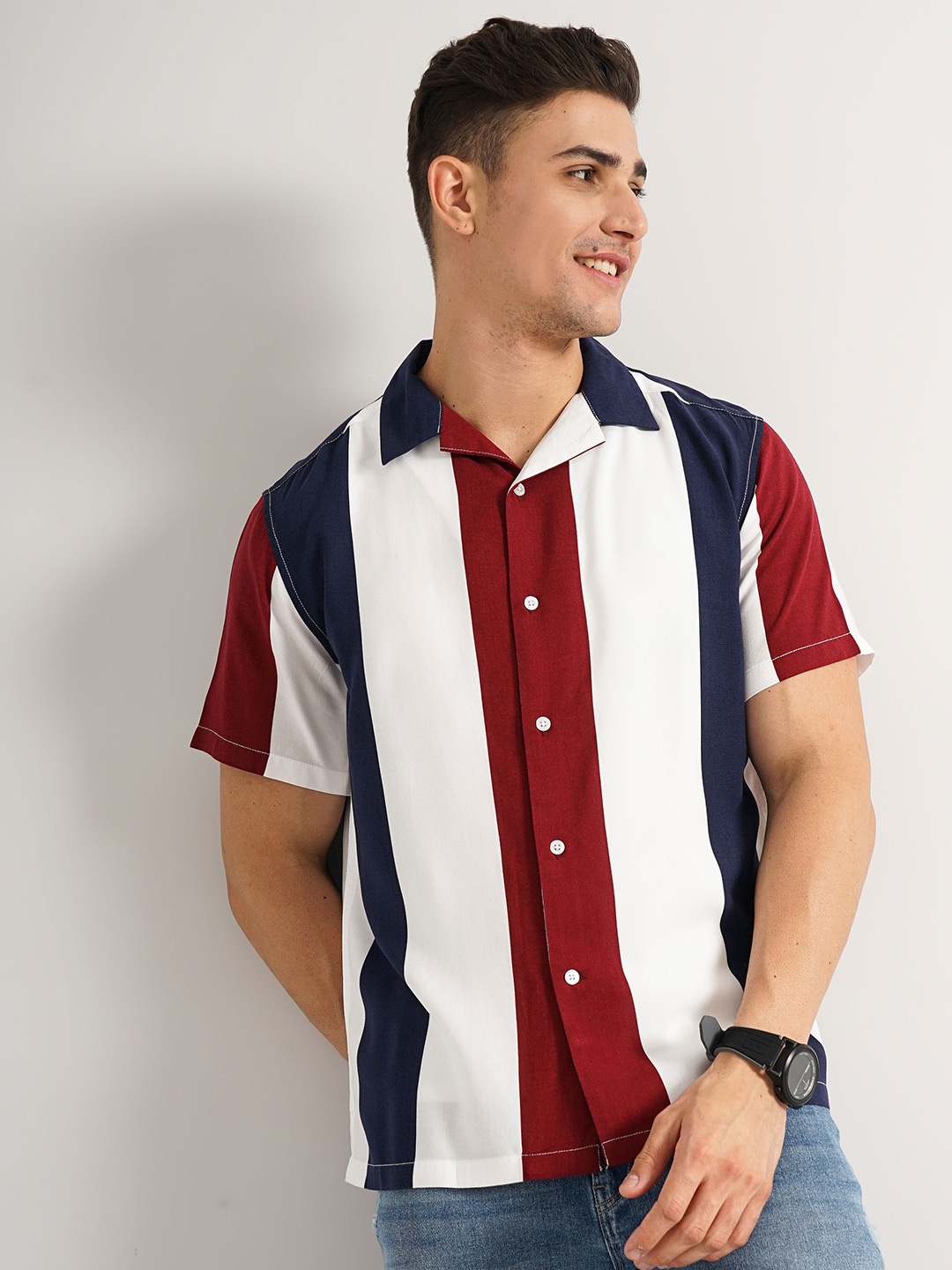 

Celio Classic Colourblocked Spread Collar Short Sleeves Casual Shirt, Maroon