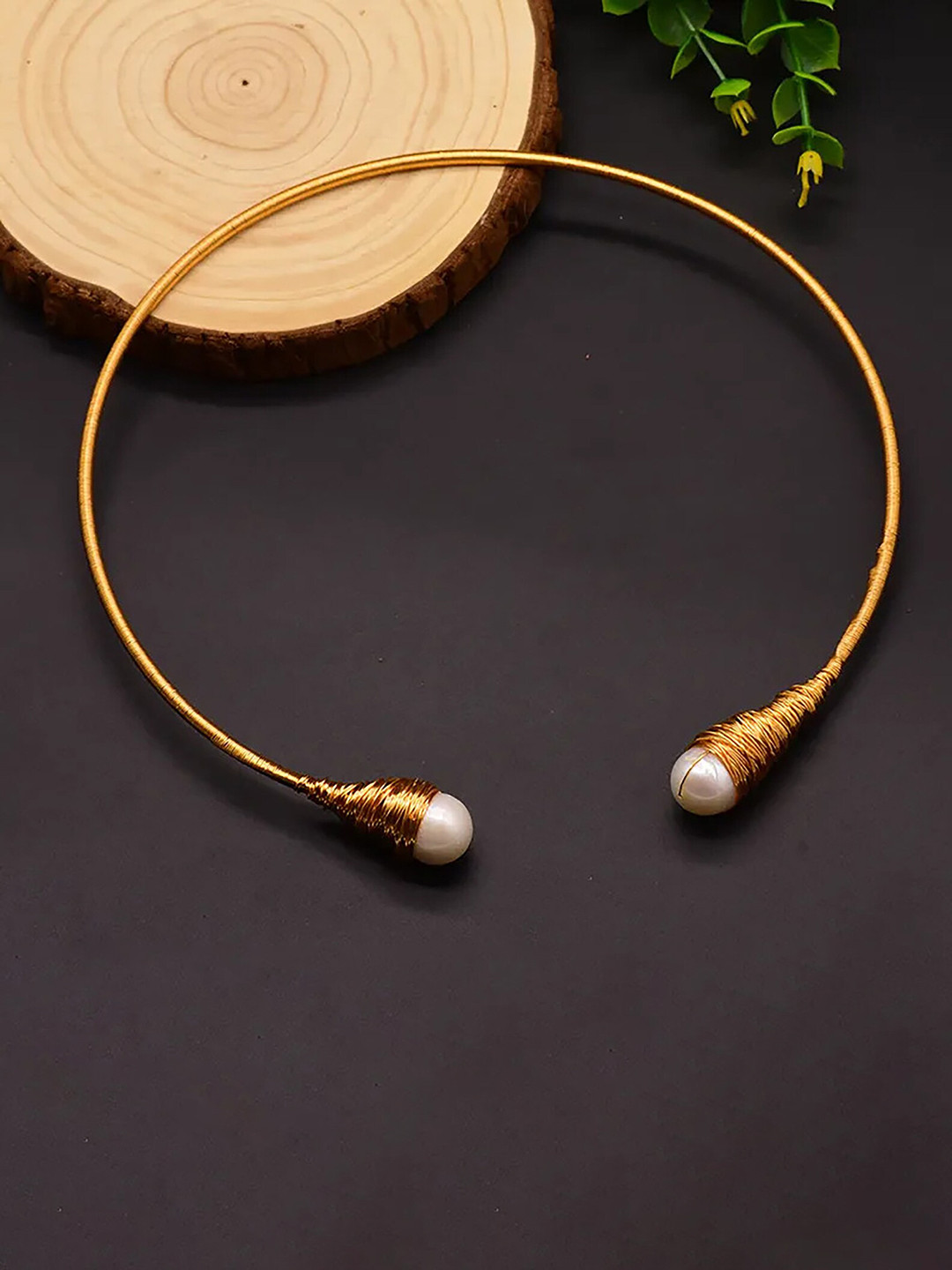 

CHOKORE Gold-Plated Necklace