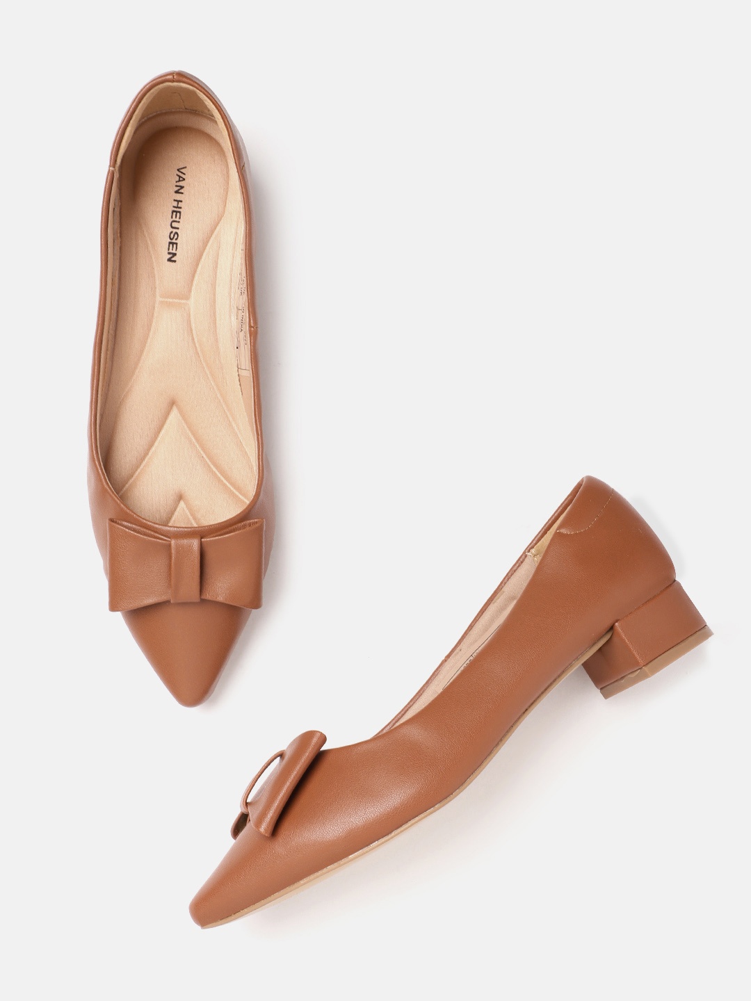 

Van Heusen Woman Pointed-Toe Block Heel Pumps with Bow-Detail, Tan