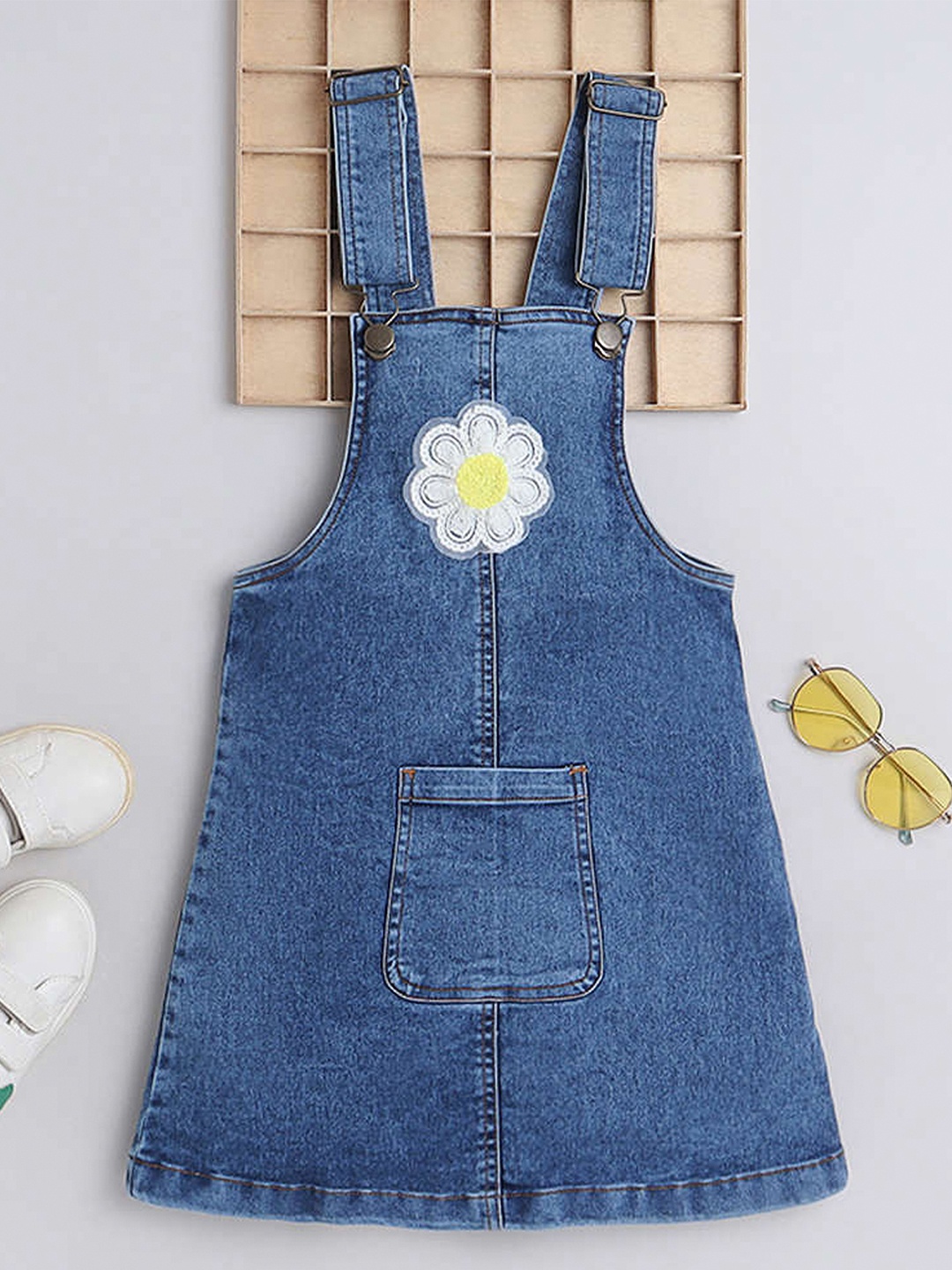 

KiddoPanti Girls Denim Dungarees, Blue