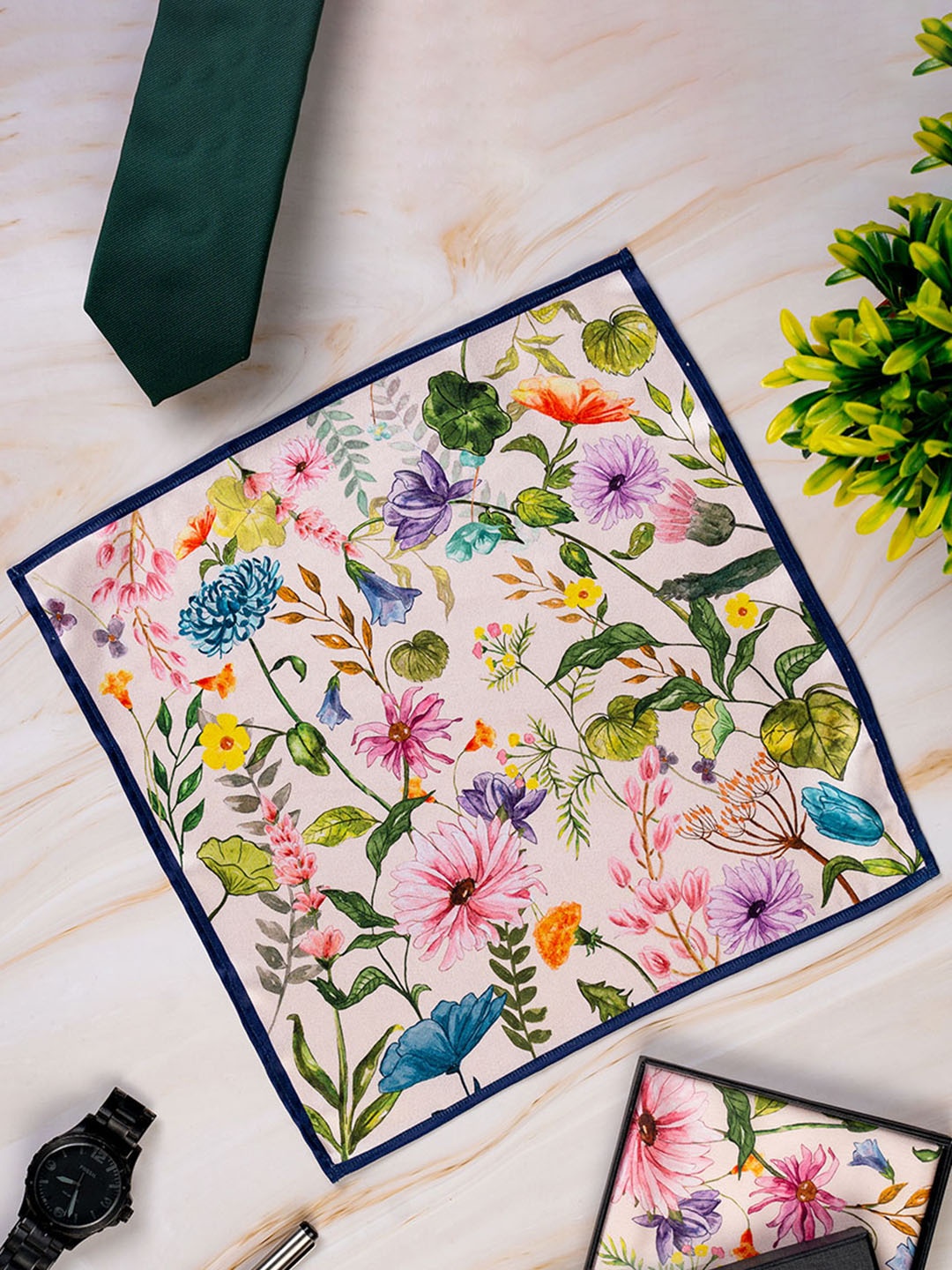 

KOLOROBIA Men Floral Printed Pocket Squares, Off white