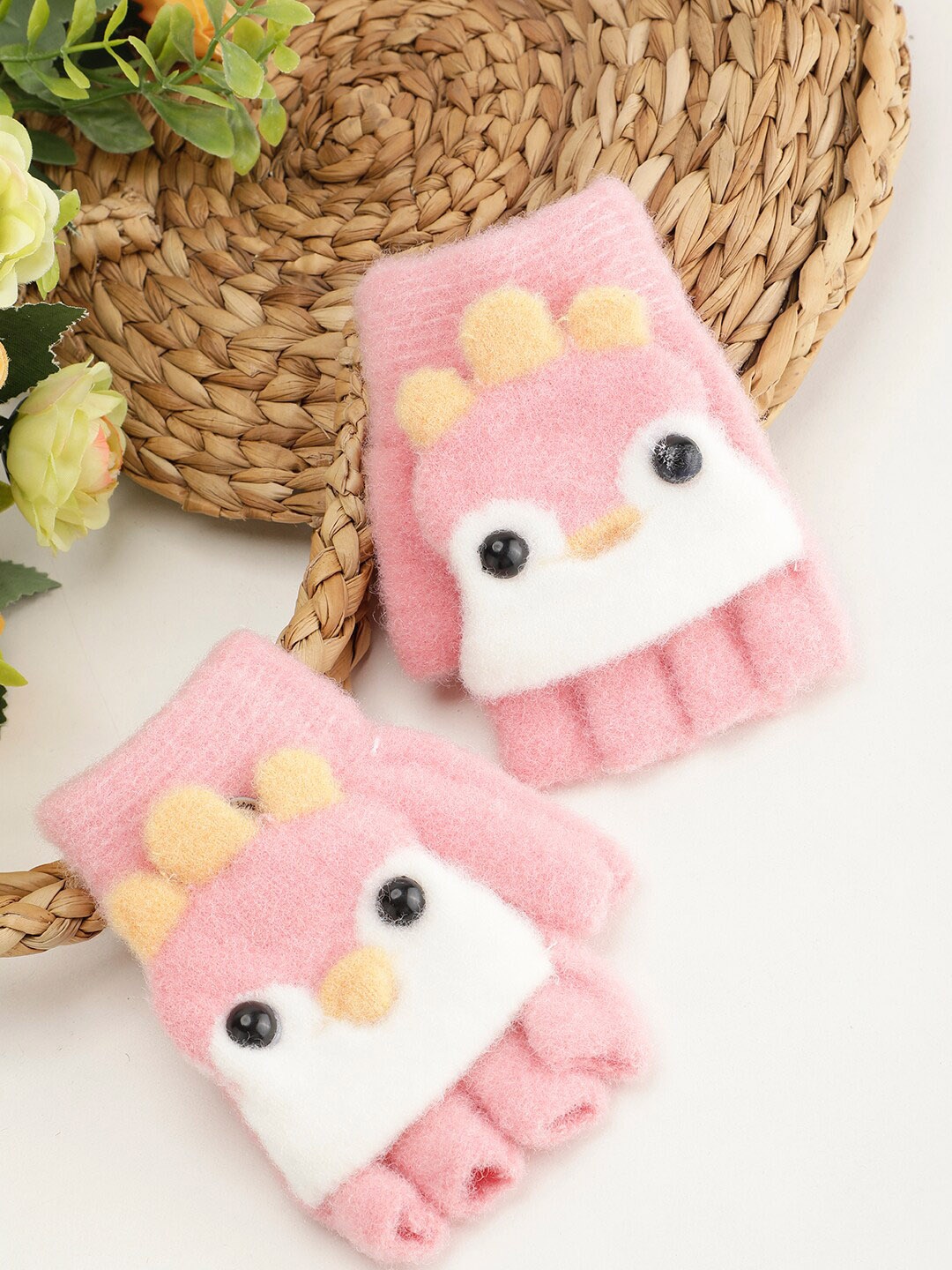 

PASSION PETALS Kids Petals Penguin Design Acrylic Gloves, Pink