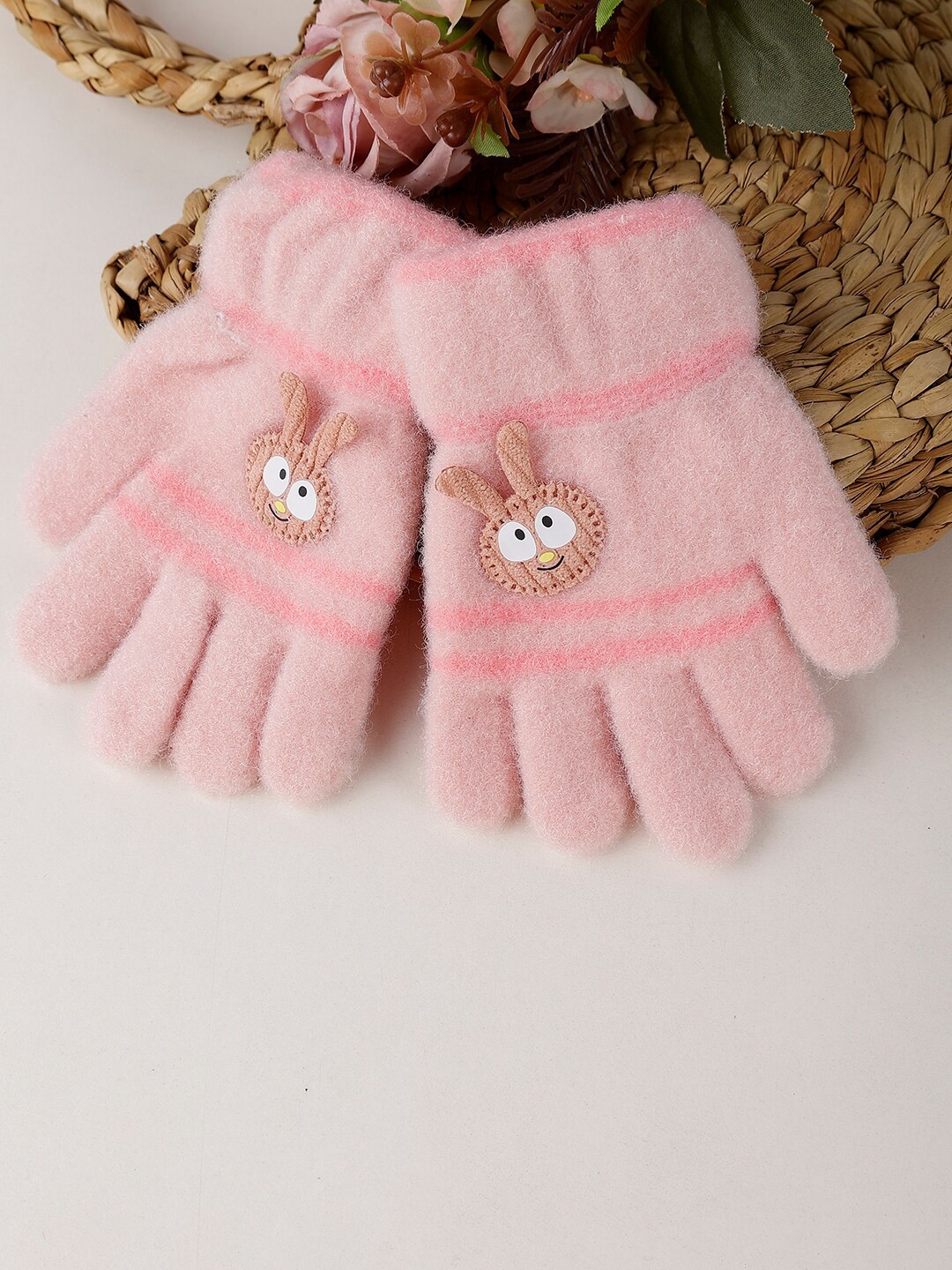 

PASSION PETALS Girls Self Design Windstorm Acrylic Gloves, Pink