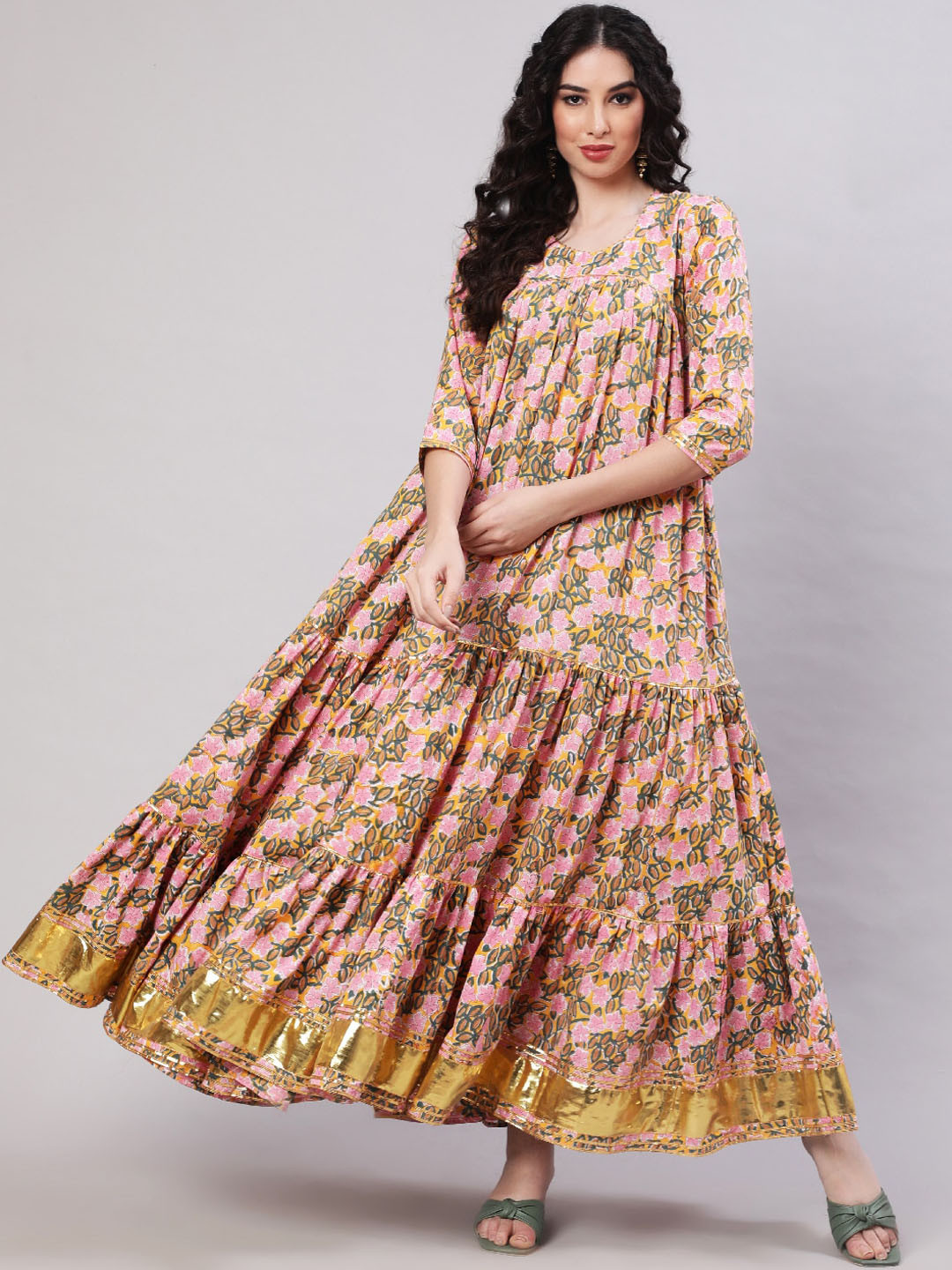 

GLAM ROOTS Floral Printed Gotta Patti Tiering Anarkali Kurta, Pink
