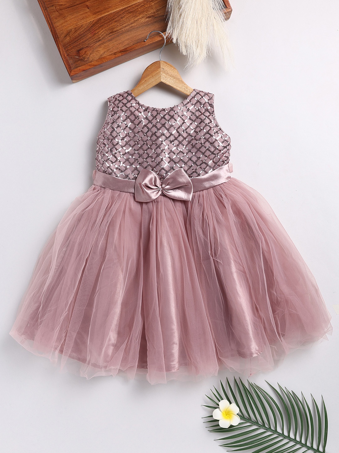 

Toonyport Girls Embellished Sequined & Bow Net Tulle Fit & Flare Dress, Peach