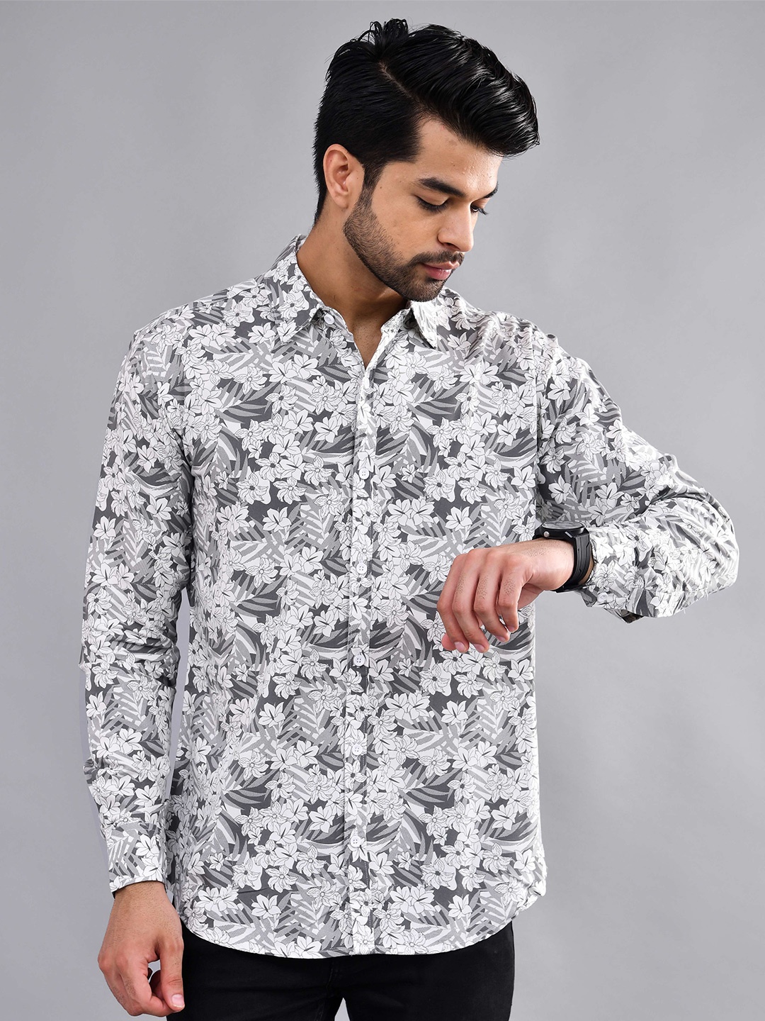 

DEZANO Modern Regular Fit Floral Printed Spread Collar Casual Shirt, White