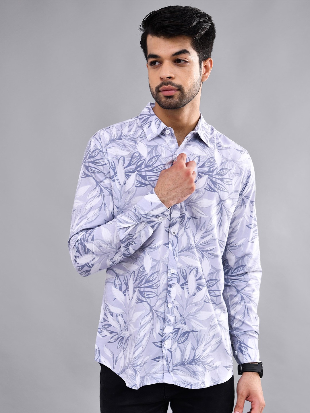 

DEZANO Modern Regular Fit Floral Printed Spread Collar Casual Shirt, Purple