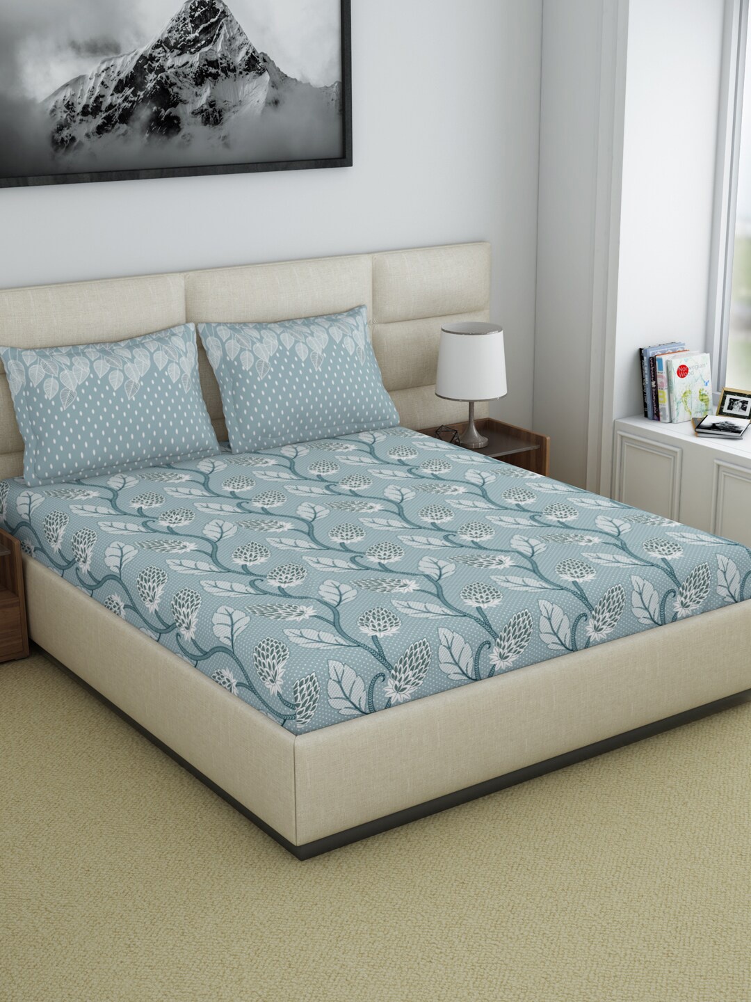 

Welspun Blue & White Floral 200 TC Queen Bedsheet With 2 Pillow Covers