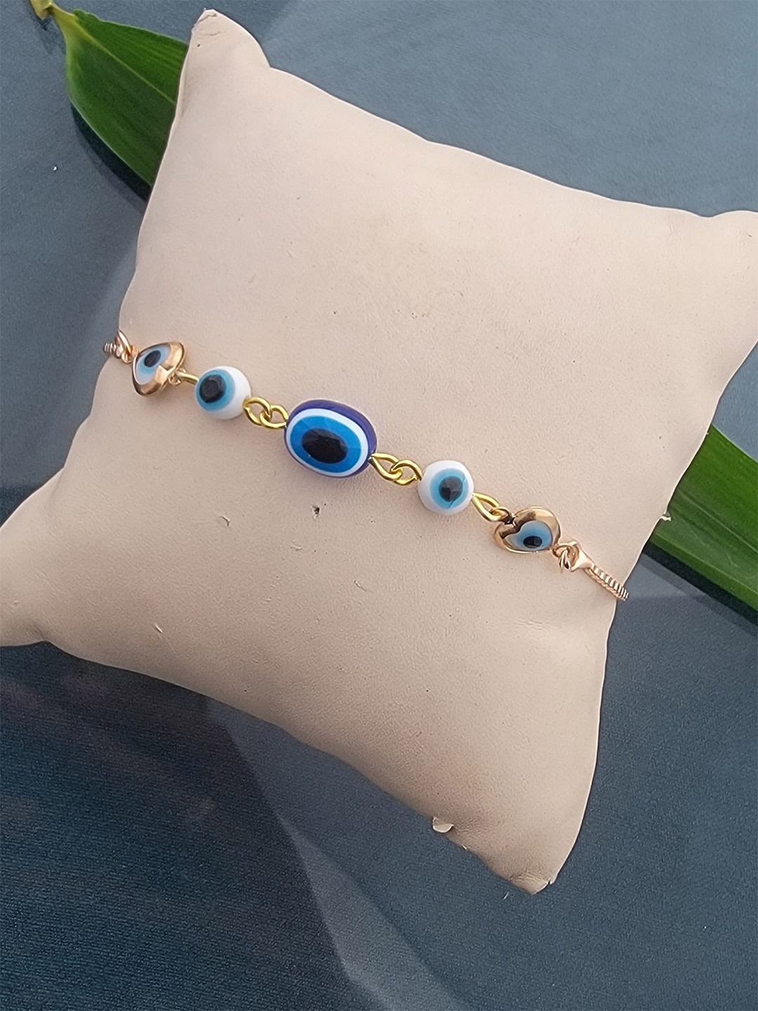 

Mahi Rose Gold-Plated Evil Eye & Heart Adjustable Bracelet