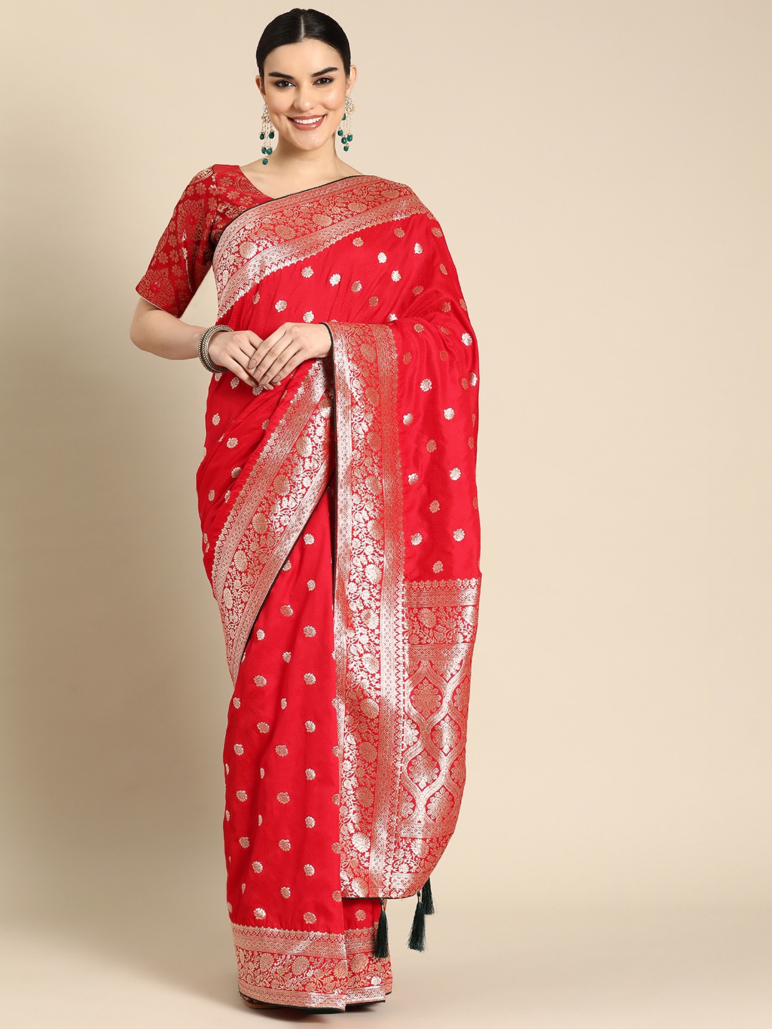 

MANOHARI Ethnic Motifs Banarasi Saree, Red