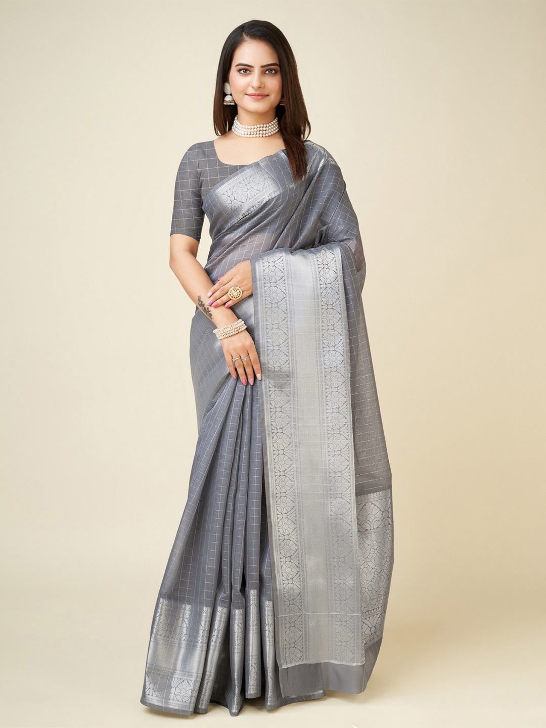 

RAJ DHARMA SILK Checked Zari Pure Linen Banarasi Saree, Grey