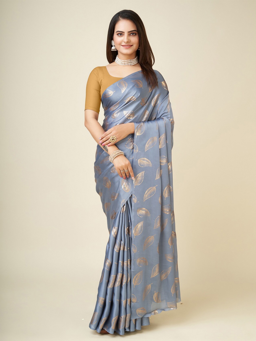 

RAJ DHARMA SILK Floral Printed Satin Jamdani Saree, Grey