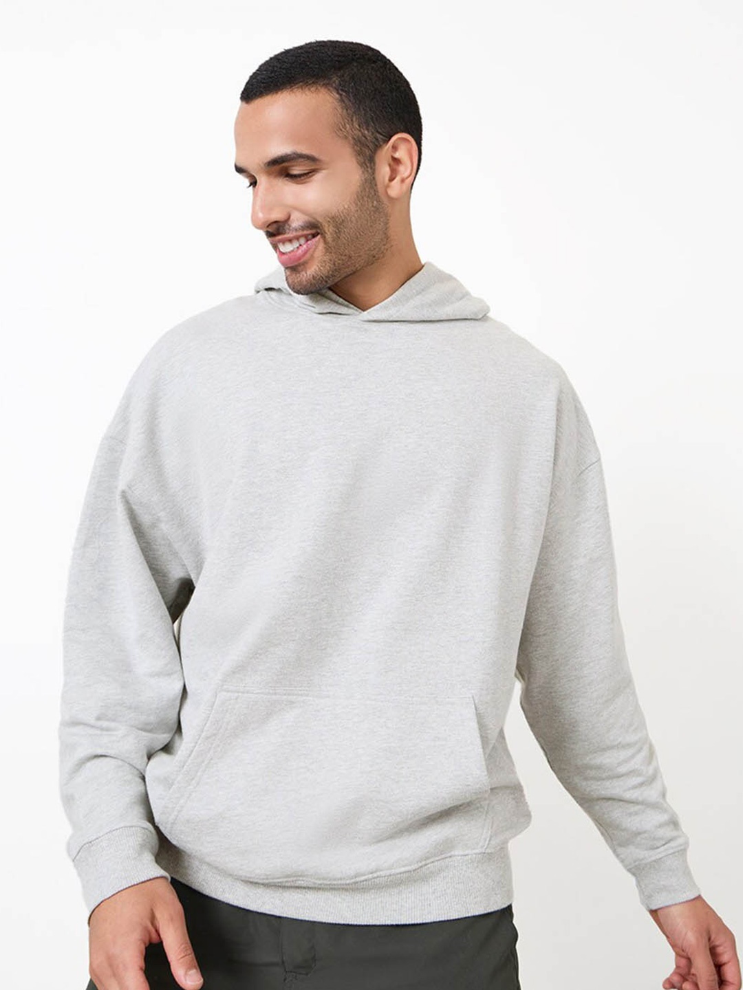 

Styli Hooded Long Sleeves Pullover Sweatshirt, Grey