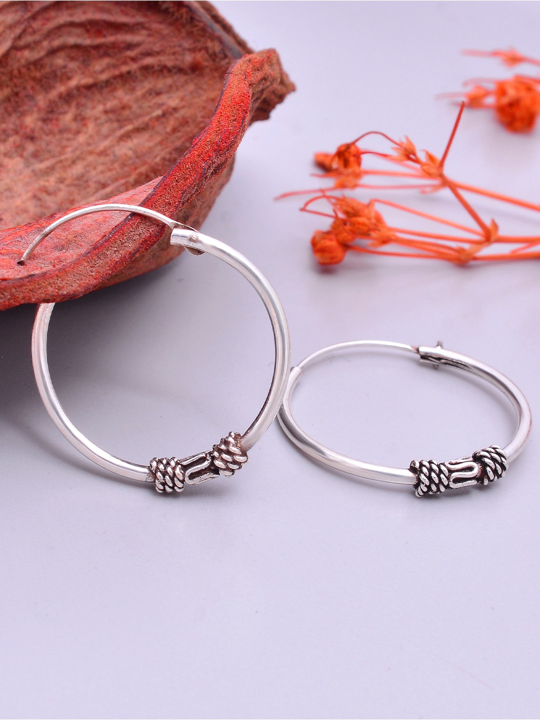 

Abhooshan 92.5 Sterling Silver Contemporary Hoop Earrings
