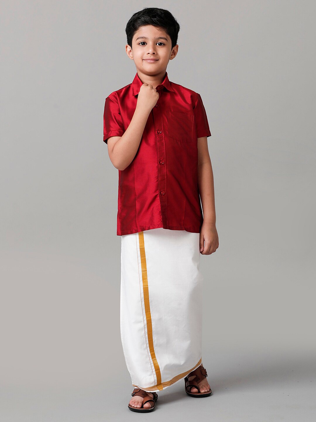 

Ramraj Boys Shirt With Adjustable Veshti, Red