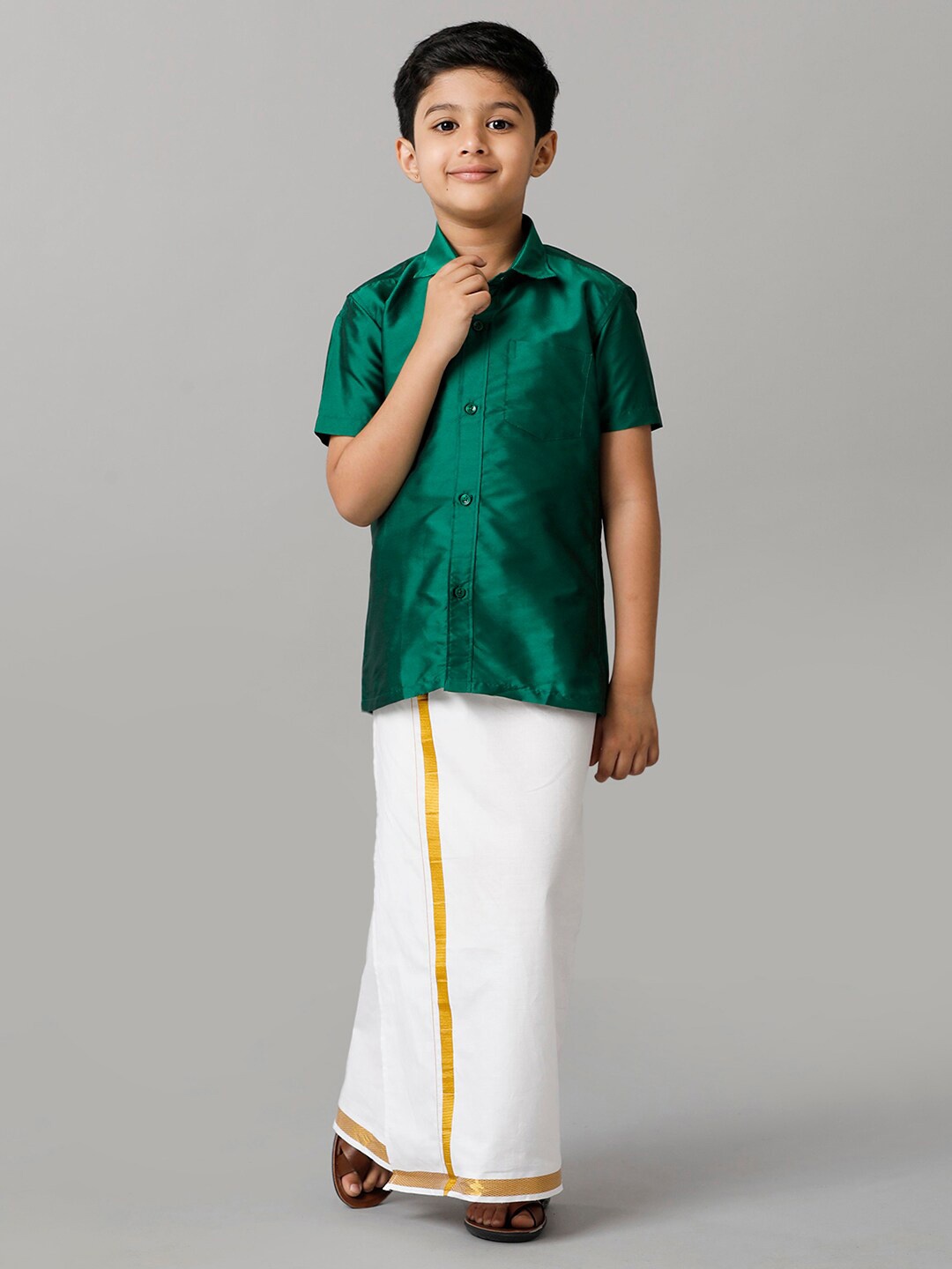 

Ramraj Boys Shirt With Veshti, Green