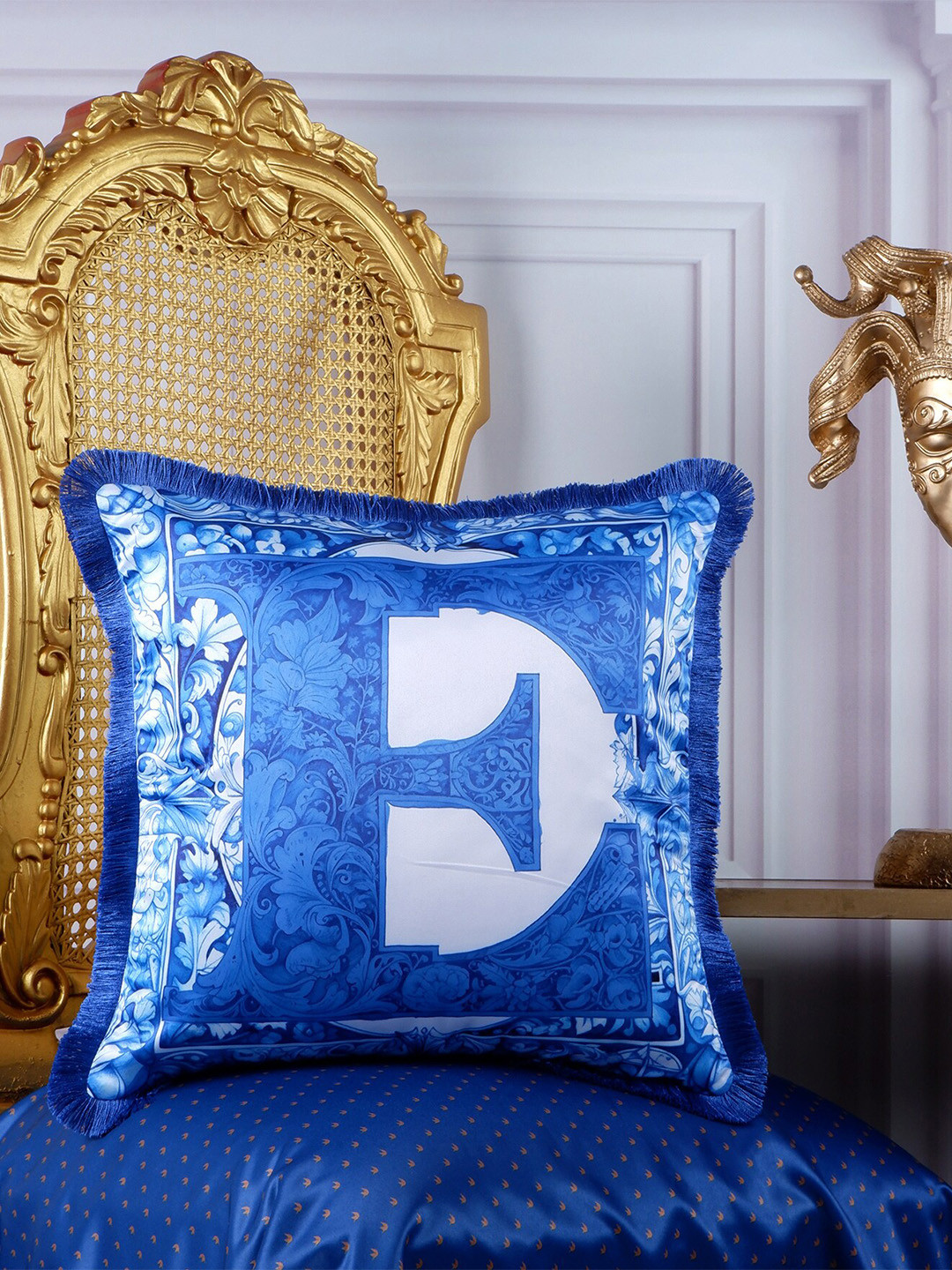 

THE WHITE INK DECOR Blue & White Floral Satin Square Cushion Cover