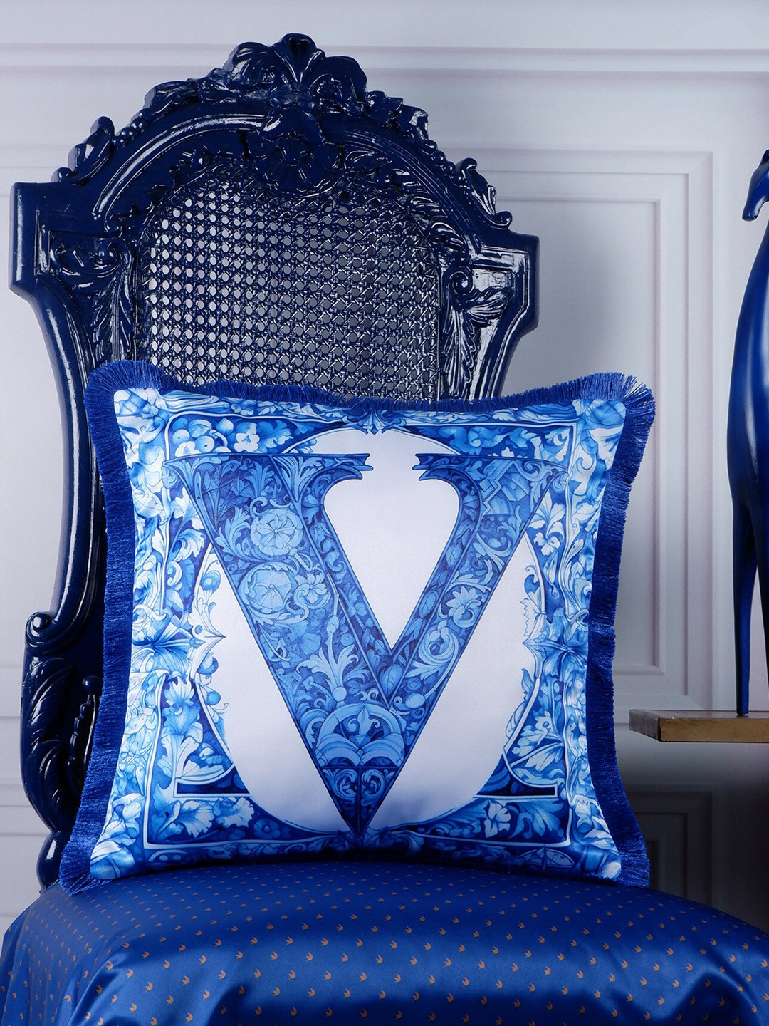 

THE WHITE INK DECOR Indigo Story Blue & White Ethnic Motifs Satin Square Cushion Cover