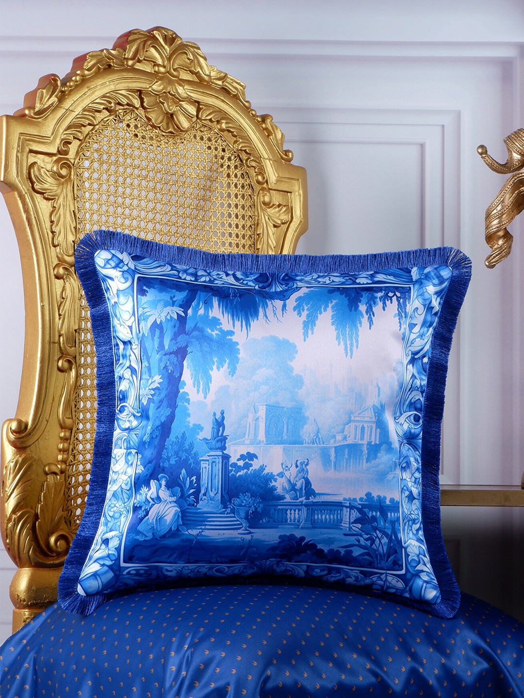

THE WHITE INK DECOR Blue & White Ethnic Motifs Satin Square Cushion Cover