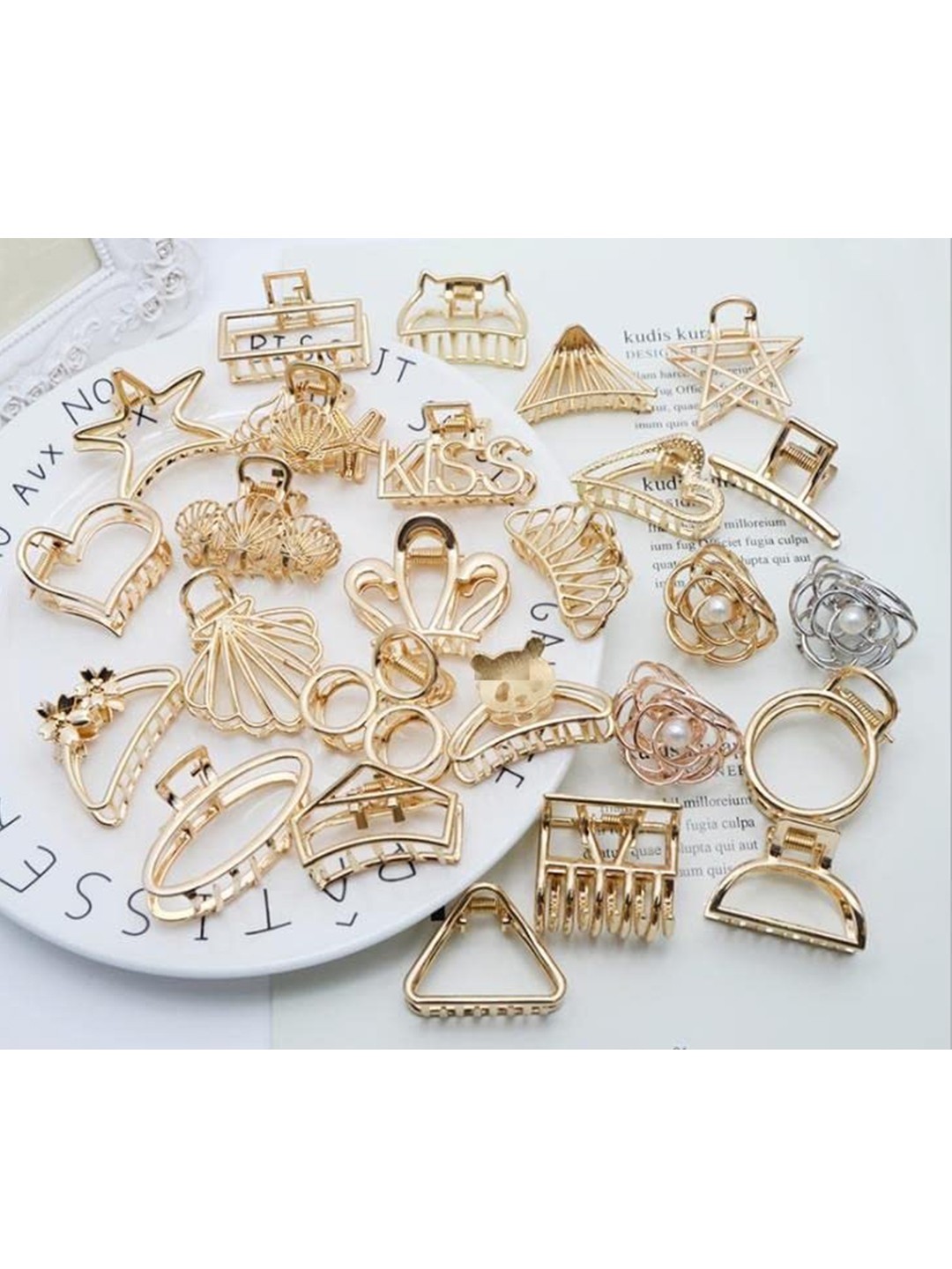 

VAGHBHATT Set Of 6 Claw Clips, Gold