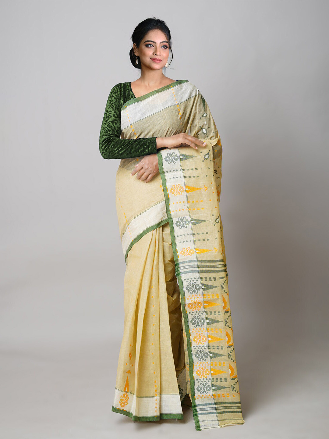 

Unnati Silks Woven Design Pure Cotton Jamdani Saree, Cream
