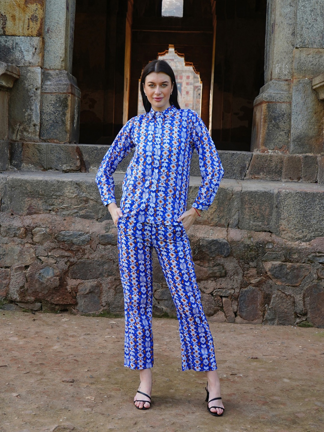 

Rajoria Instyle Printed Shirt With Trousers, Blue