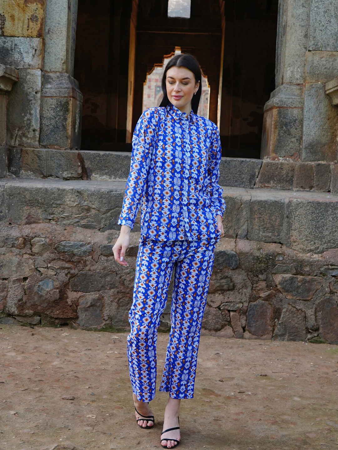 

Rajoria Instyle Printed Shirt With Trousers, Blue