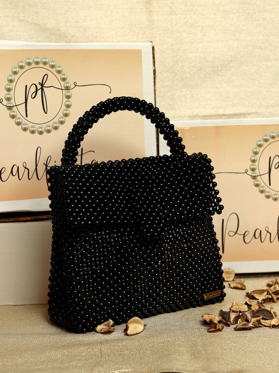 

Pearlfiesta Bucket Shoulder Bag, Black
