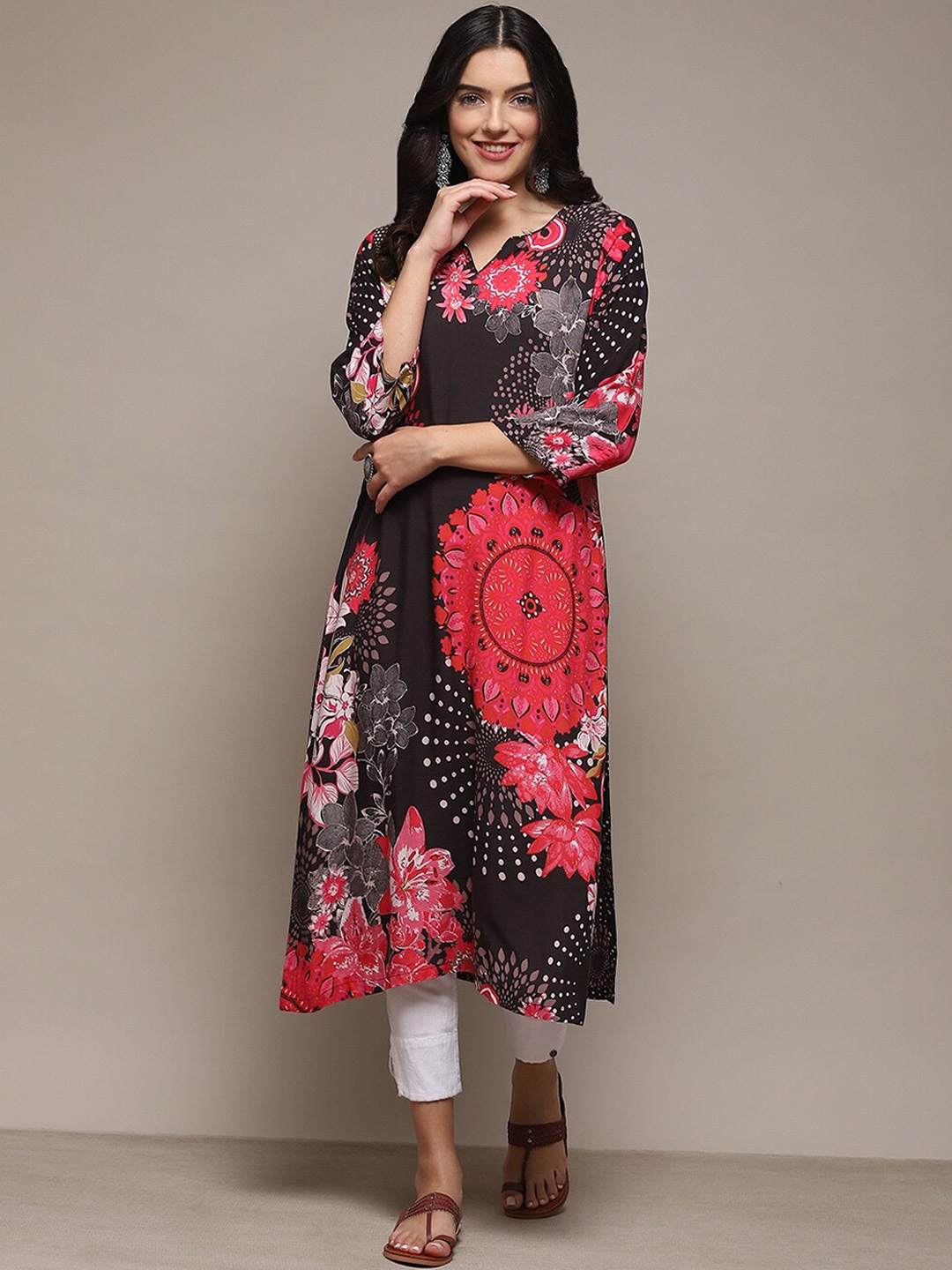 

Biba Floral Printed Straight Kurta, Black