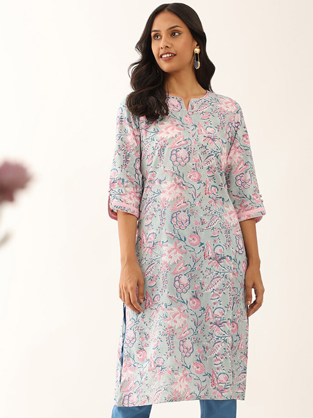 

Taneira Floral Printed Pure Cotton A Line Kurta, Green