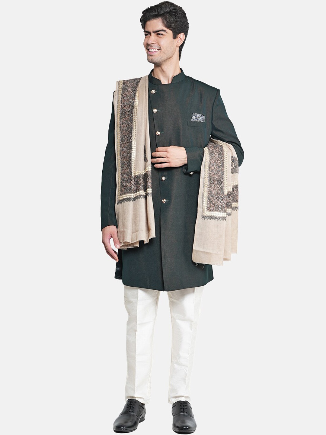 

MUFFLY Men Embroidered Woollen Shawl, Beige